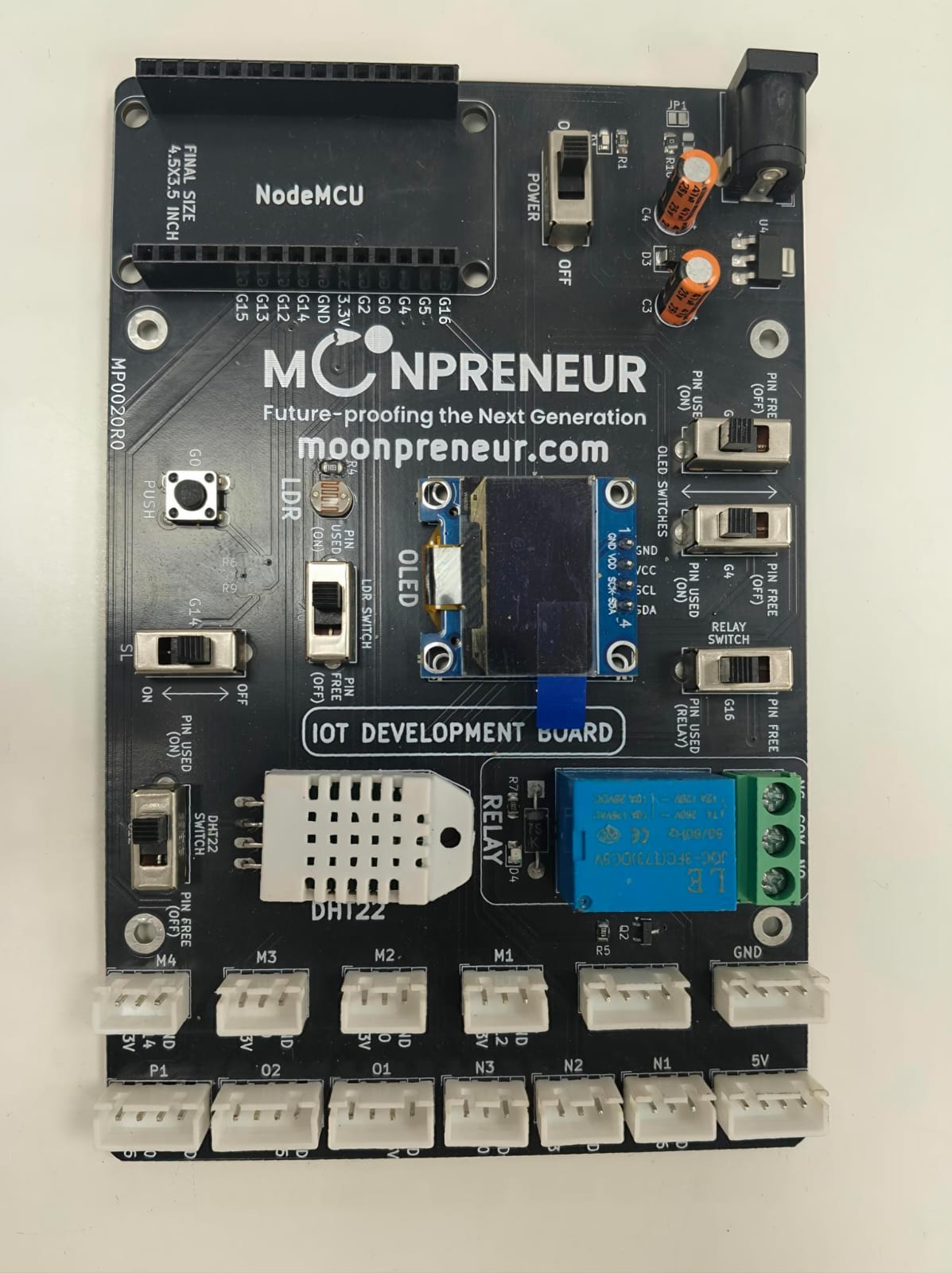 An Innovator Kit - IoT Developer Board (without NodeMCU)